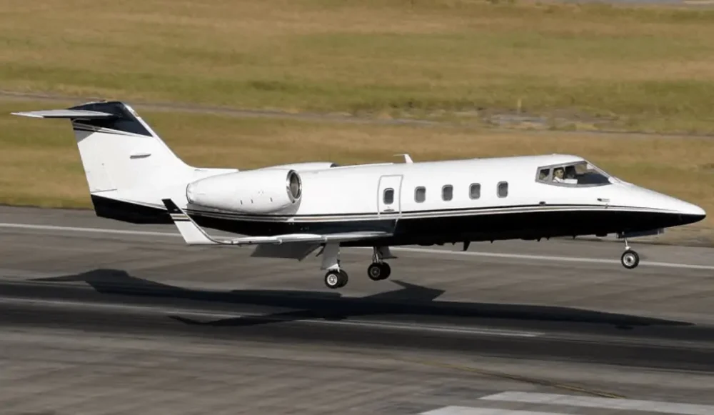 Learjet 55