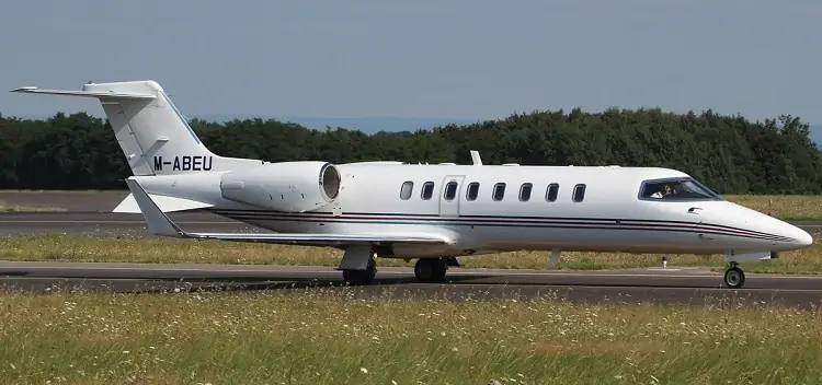 spécifications du Learjet 45