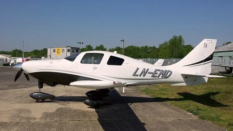 Cessna 400